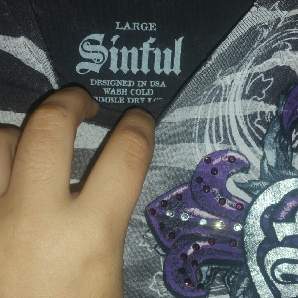 Sinful Tops - Sinful top