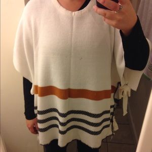 Boutique Poncho