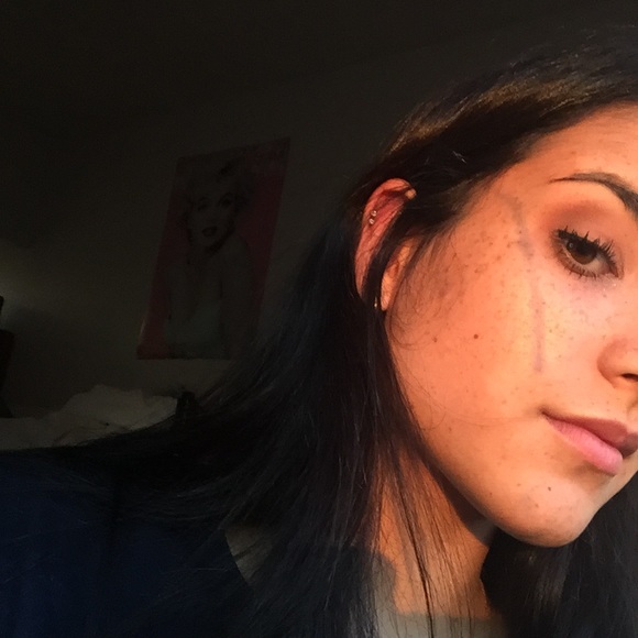 Meet your Posher, Jaz - Picture 1 of 1