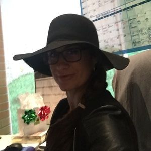 Meet your Posher, Shauna