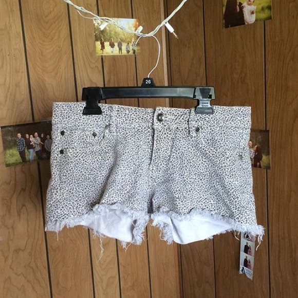 Roxy shorts