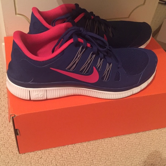 Nike free run 5.0 size 9.5 never used