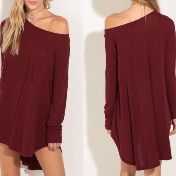 Tops - Burgundy open shoulder T shirt