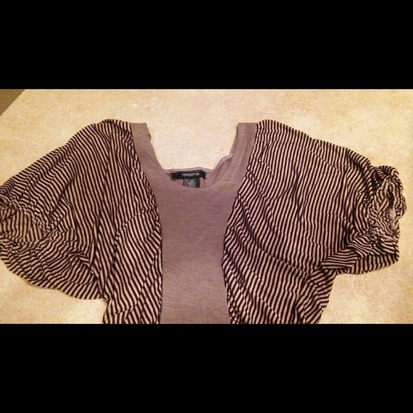 Blouse - Picture 1 of 2