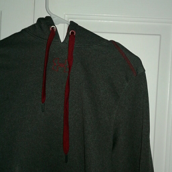 Under Armour Hoodie