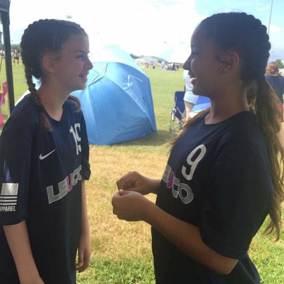 Meet your Posher, Alainna - Picture 1 of 1