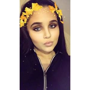 Meet your Posher, Tayler