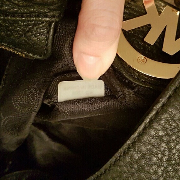 🛇SOLD🛇Michael Kors Fulton bag additional photos - Picture 3 of 4