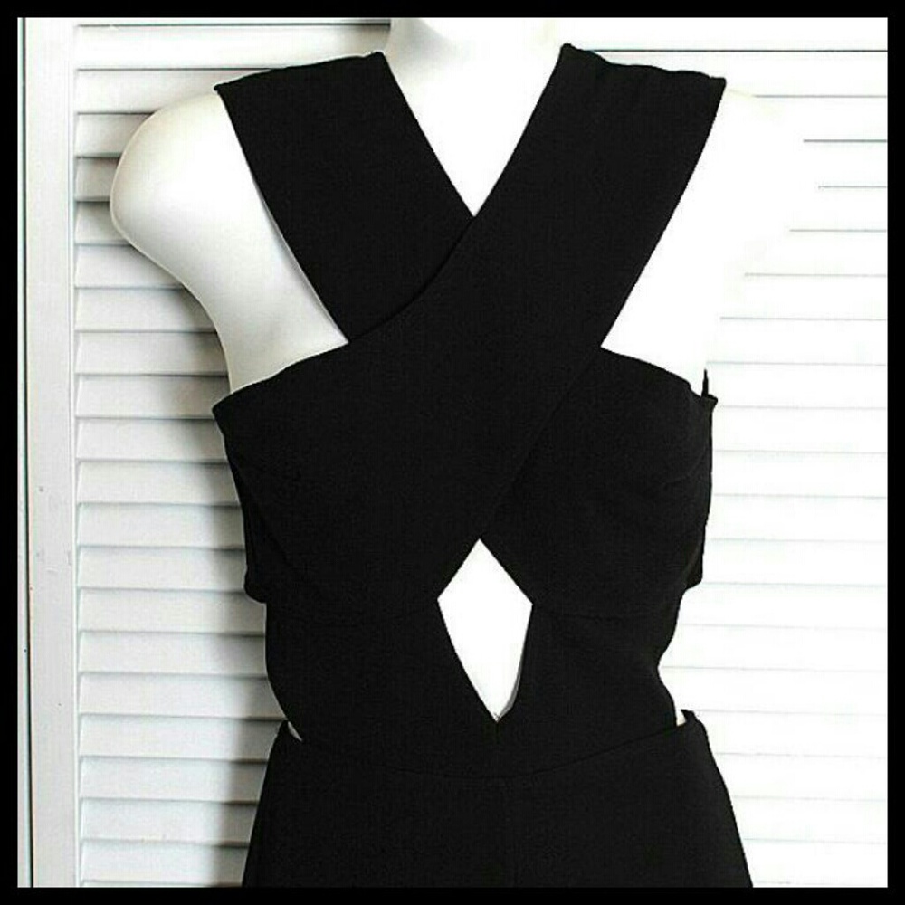 New Jumpsuit - Picture 5 of 7