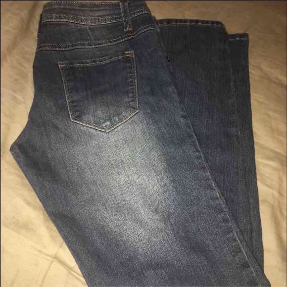 WET SEAL LEVIS PANTS - Picture 4 of 4