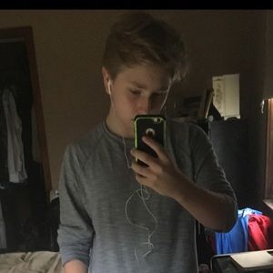 Meet your Posher, Christian