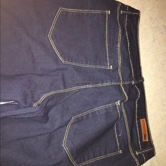 Jeans - Picture 3 of 3