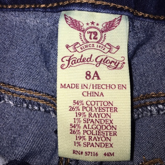 Jeans - Picture 2 of 4