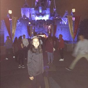 Meet your Posher, Nicole