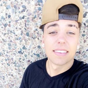 Meet your Posher, Sean