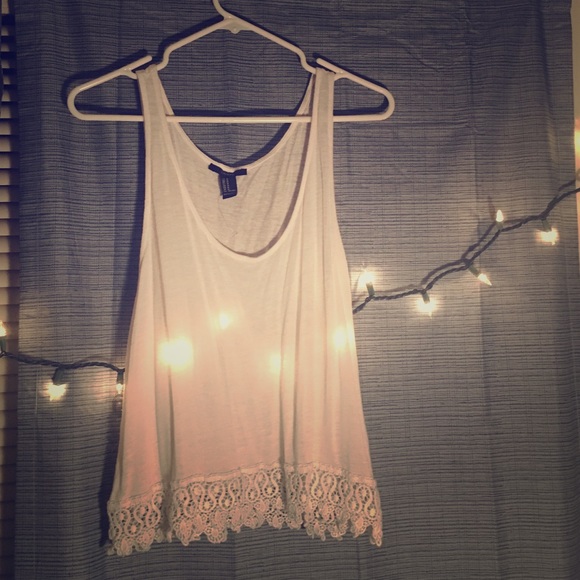 Forever 21 white crop top - Picture 1 of 2