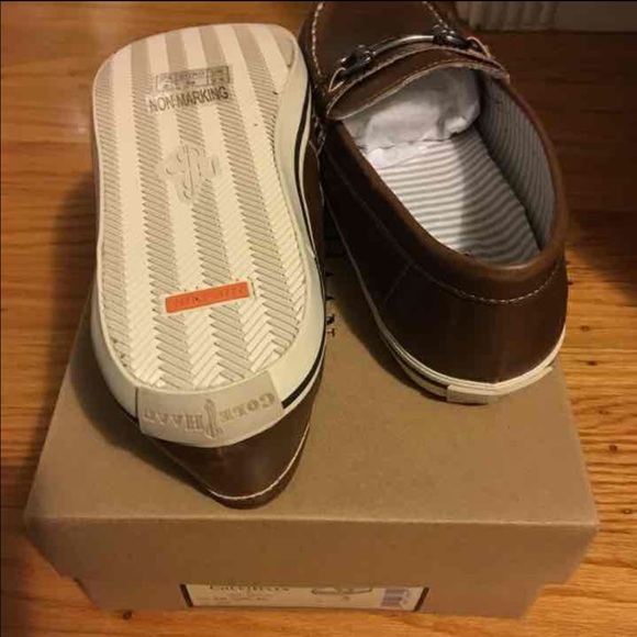 FLASH SALE🔥🔥🔥Cole Haan boy sneaker size 3 - Picture 4 of 4