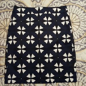 Navy Black and White Ann Taylor Skirt