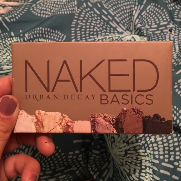 Naked Basic pallet