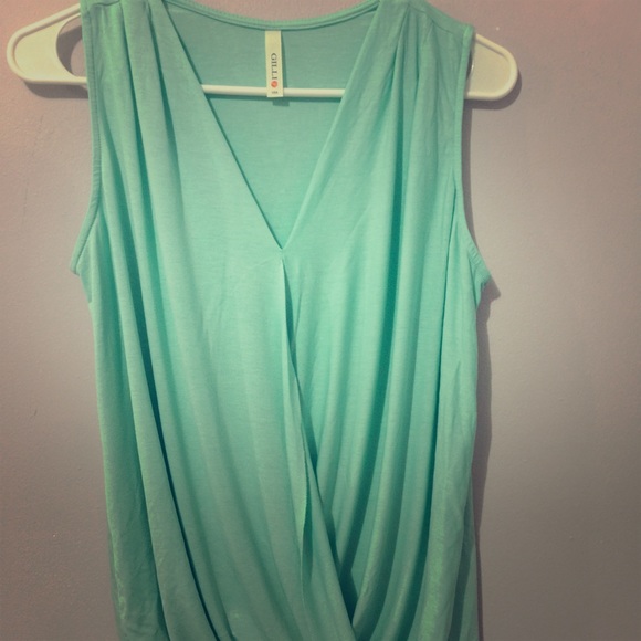 Gilli tank top ☘️