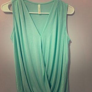 Gilli tank top ☘️