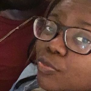 Meet your Posher, Alia