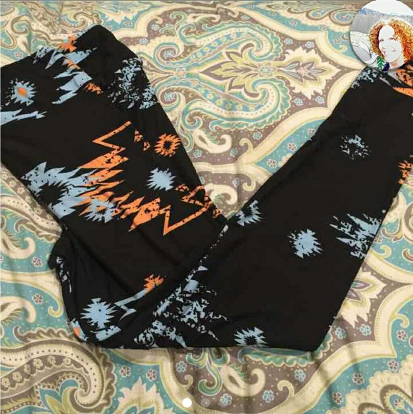 ISO this Pattern of leggings - Picture 2 of 2