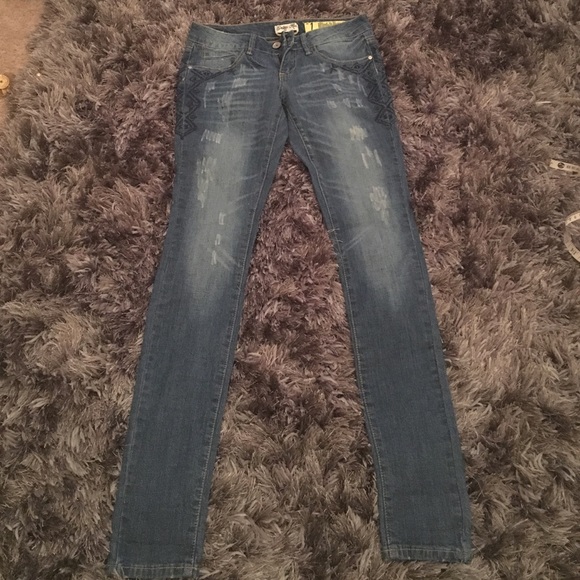 Women skinny jeans in size 1