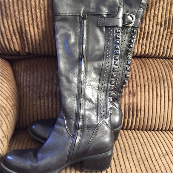 Vince Camuto Bolo Knee High Studded Boots Size 6