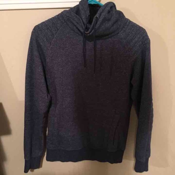 H&M turtle neck