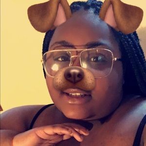 Meet your Posher, Imani