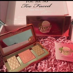 Too Faced Sweet Peach Glow Peach Infused
