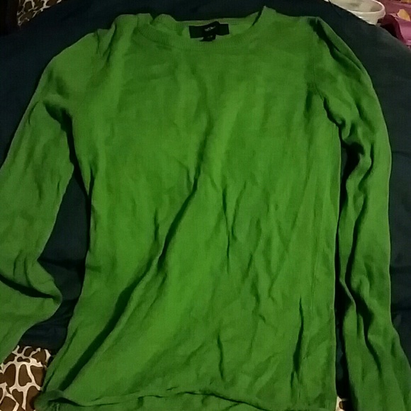 Plain green long sleeve