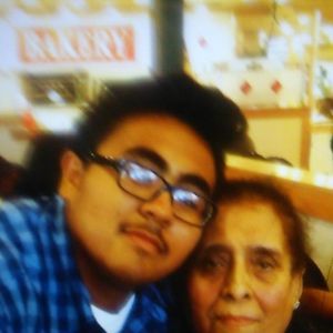 Meet your Posher, Luis