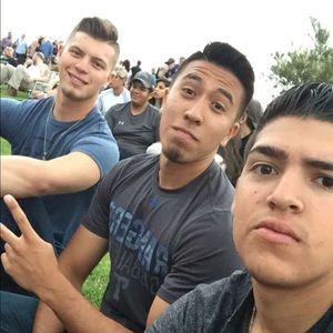 Meet your Posher, Connor