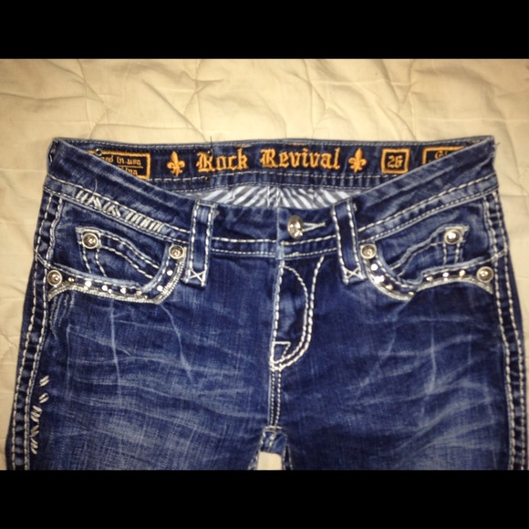 size 26 rock revival jeans