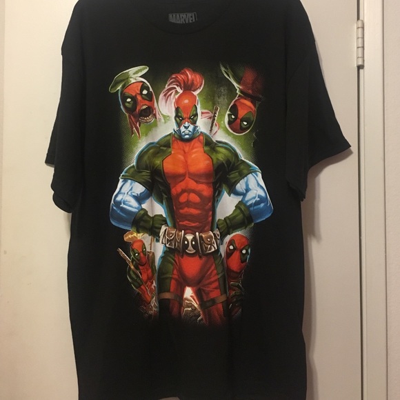 🌸🌸 3/$20 Marvel Deadpool t-shirt