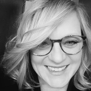 Meet your Posher, Denise