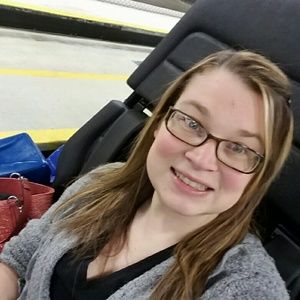 Meet your Posher, Jenn