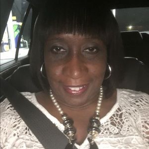 Meet your Posher, Vera