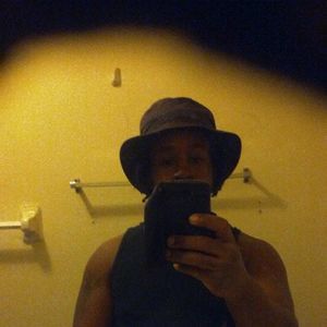 Meet your Posher, Johnnie