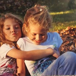 Meet your Posher, Kendra