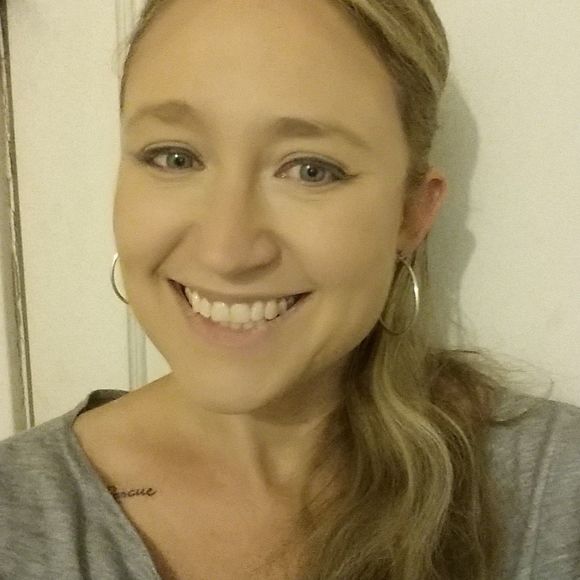 Meet your Posher, Shannon - Picture 1 of 1