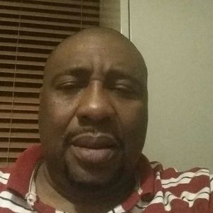 Meet your Posher, Lawrence unamba