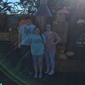 Meet your Posher, Casey