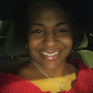 Meet your Posher, Sharon