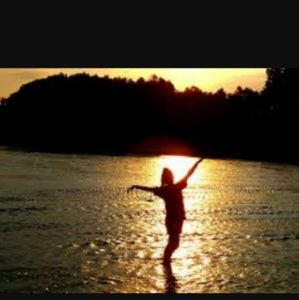 Meet your Posher, Mia