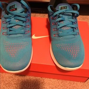 Women's Nike Free RN