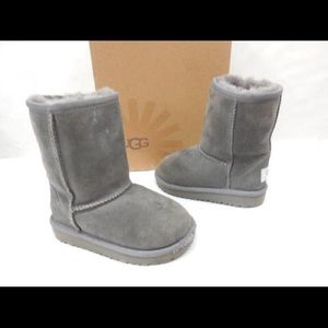 UGG AUSTRALIA 5251 TODDLERS SUEDE CLASSIC BOOTS 8