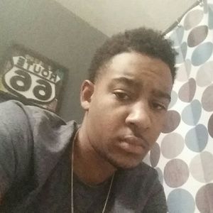 Meet your Posher, Quentin